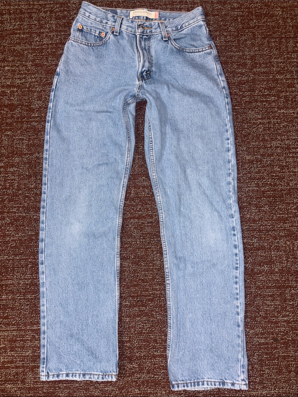 Vintage Levi’s 505 regular fit jeans light wash denim straight leg classic 30